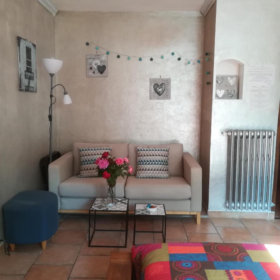 Appartements Dans Villa Privee Avec Piscine, Jardin, Parking Clos, Wifi, Climatisation Meyreuil Exteriér fotografie