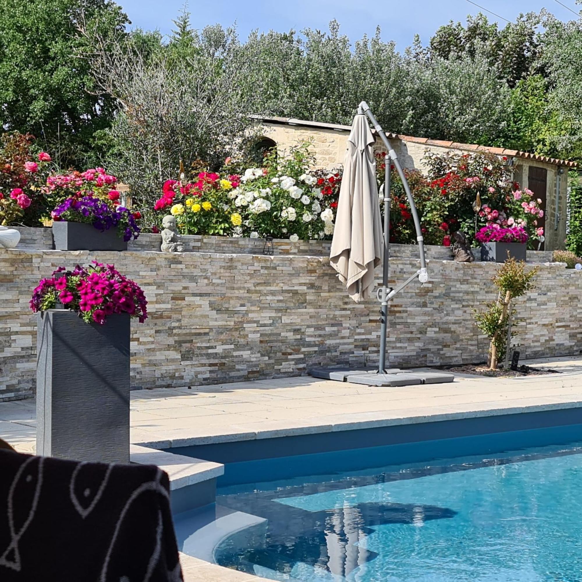 Appartements Dans Villa Privee Avec Piscine, Jardin, Parking Clos, Wifi, Climatisation Meyreuil Exteriér fotografie
