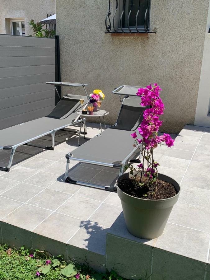 Appartements Dans Villa Privee Avec Piscine, Jardin, Parking Clos, Wifi, Climatisation Meyreuil Exteriér fotografie